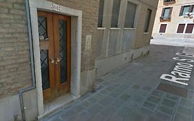 Casa Carla - Comodo Appartamento In Venice Cannaregio - 2 Camere Private